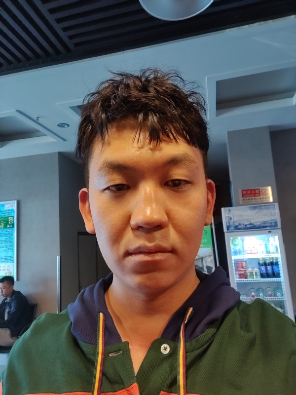 文哈哈的第一张照片--太原相亲服务中心