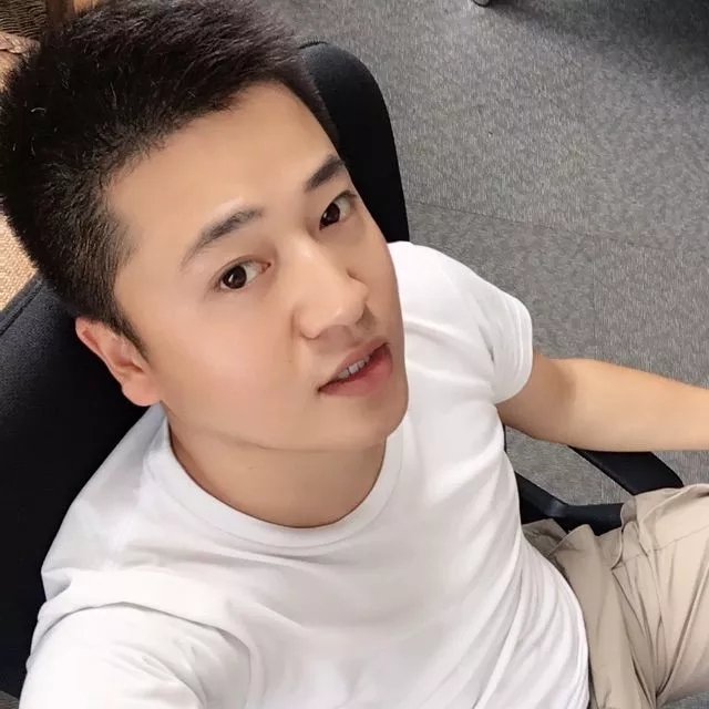 稻草人的第一张照片--太原相亲服务中心