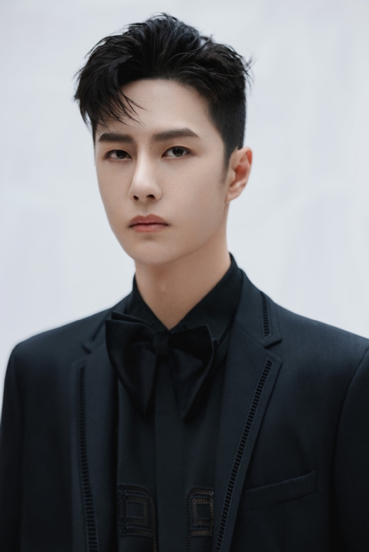 蓝天白云的第一张照片--太原相亲服务中心