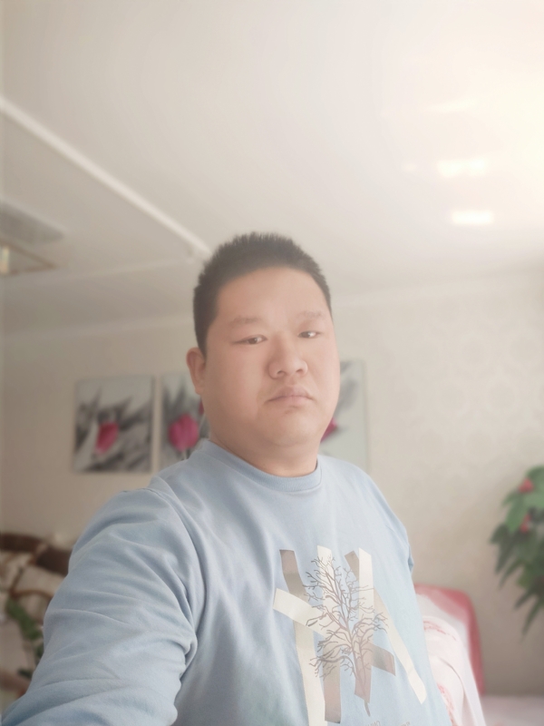 别无选择的第一张照片--太原相亲服务中心