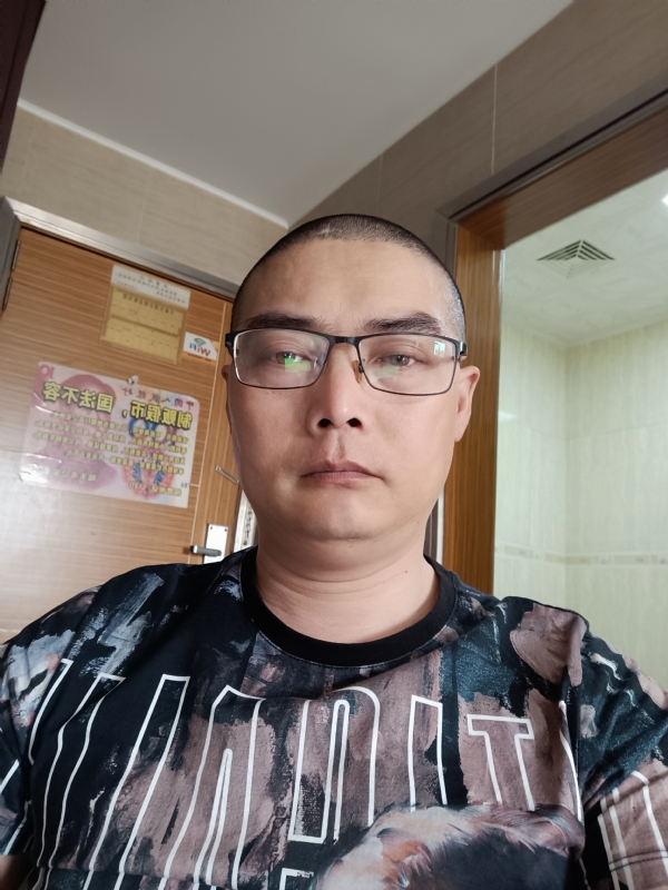 心梦无痕的第一张照片--太原相亲服务中心