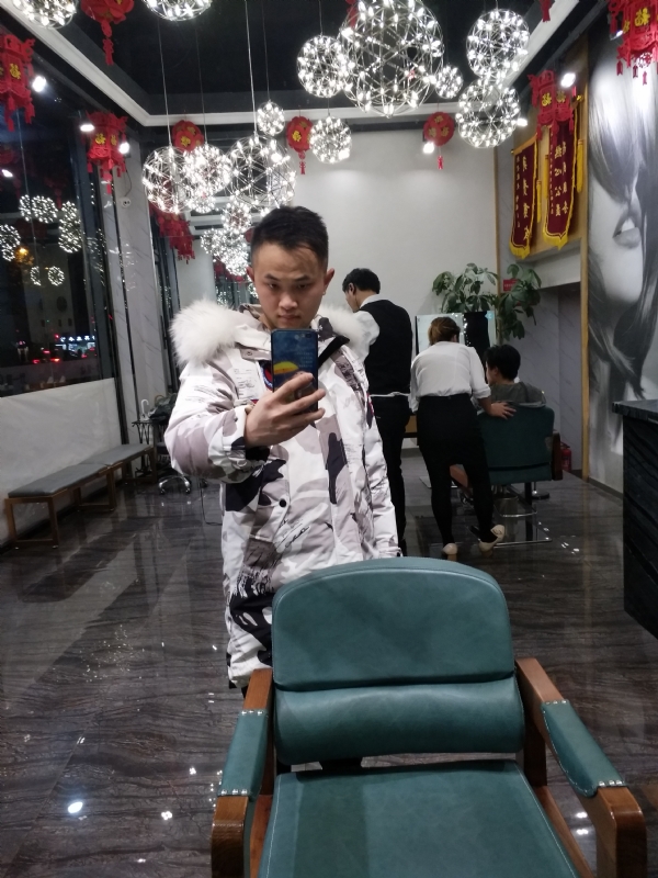 简单的第一张照片--太原相亲服务中心