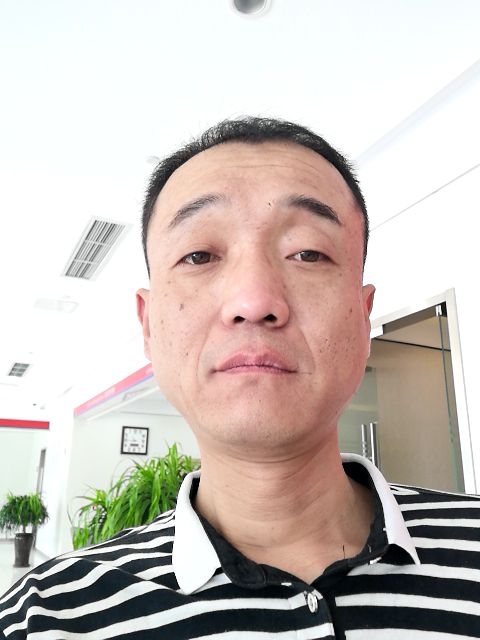 社会你的飞哥的第一张照片--太原相亲服务中心