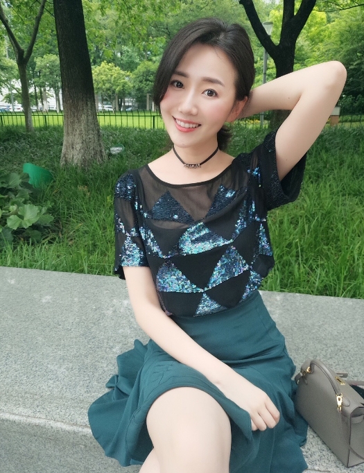 Leanna的第二张照片--太原相亲服务中心