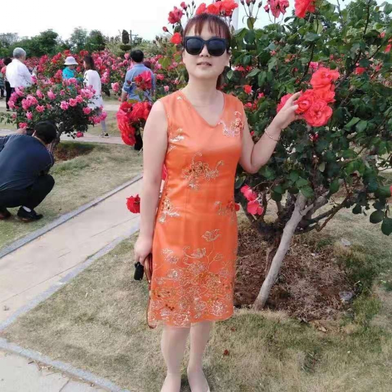 yunerfei的第一张照片--太原相亲服务中心