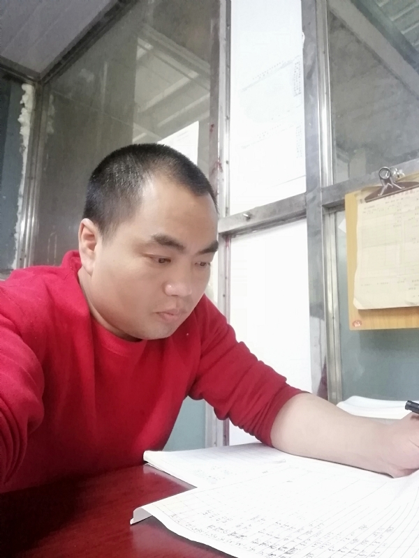 小吴的第一张照片--太原相亲服务中心