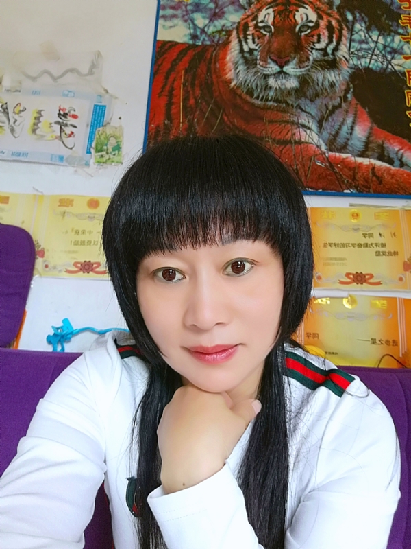 金鱼儿的第二张照片--太原相亲服务中心