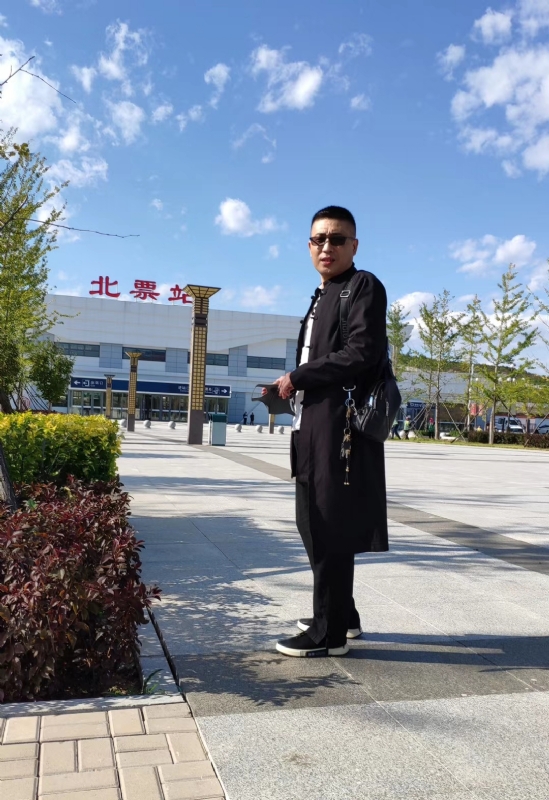 仟佰渡的第一张照片--太原相亲服务中心