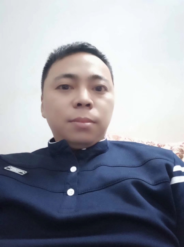 珍惜眼前人的第一张照片--太原相亲服务中心