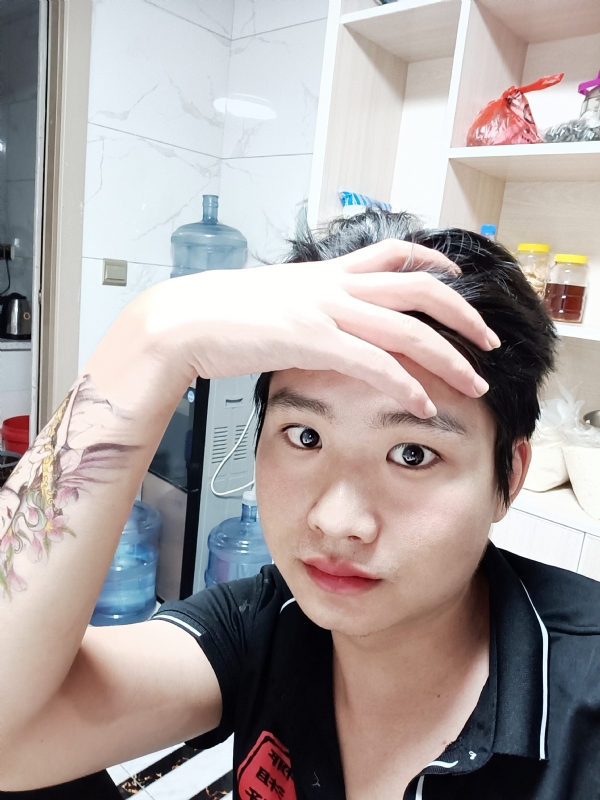 一纸荒年的第一张照片--太原相亲服务中心