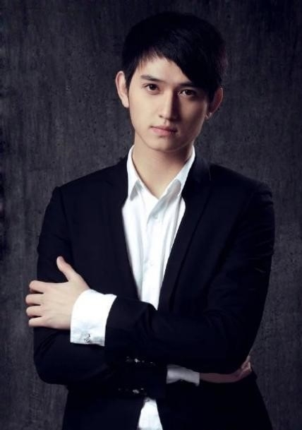 夏天的第一张照片--太原相亲服务中心