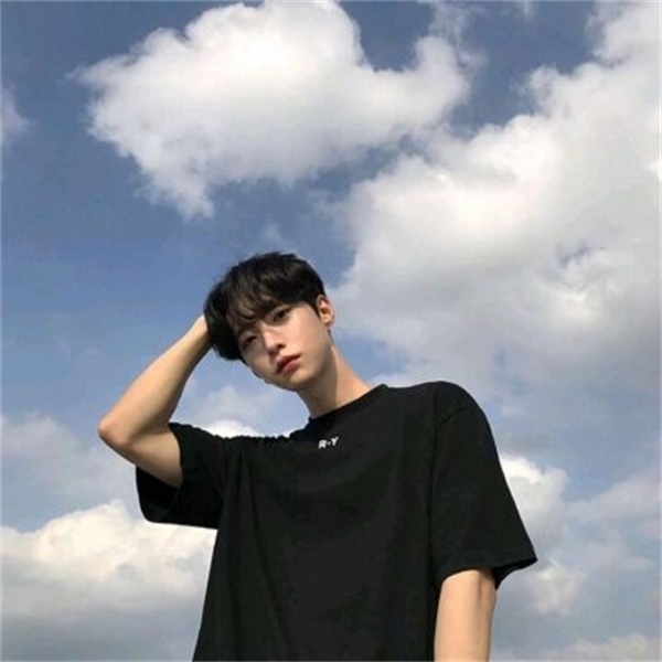 不忘初心的第一张照片--太原相亲服务中心