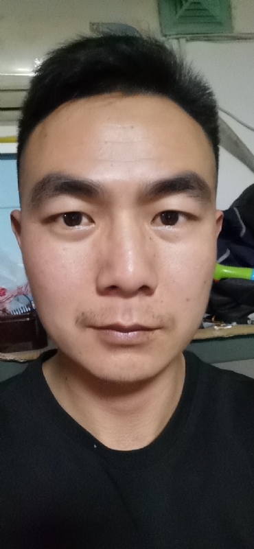朴实无华的第一张照片--太原相亲服务中心