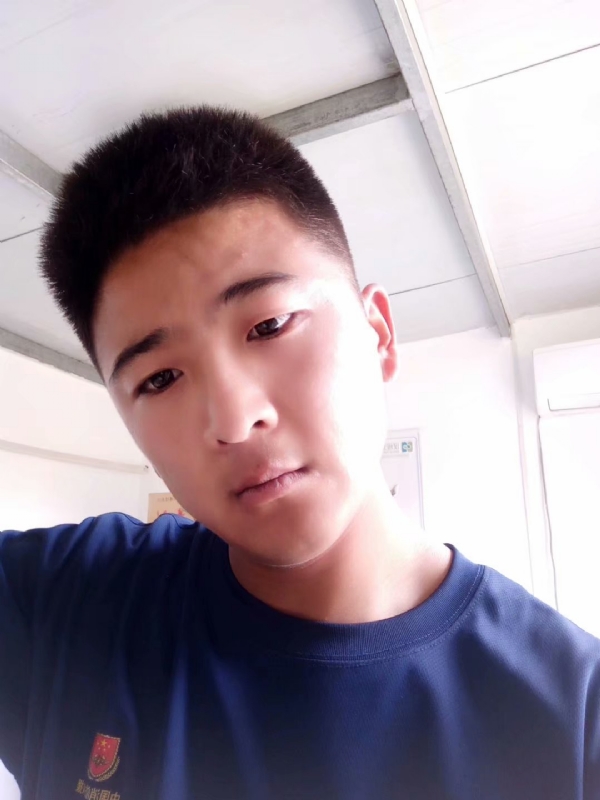 脸红相遇的第一张照片--太原相亲服务中心