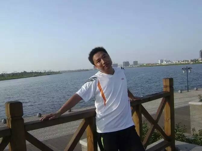 才乡痴情的第二张照片--太原相亲服务中心