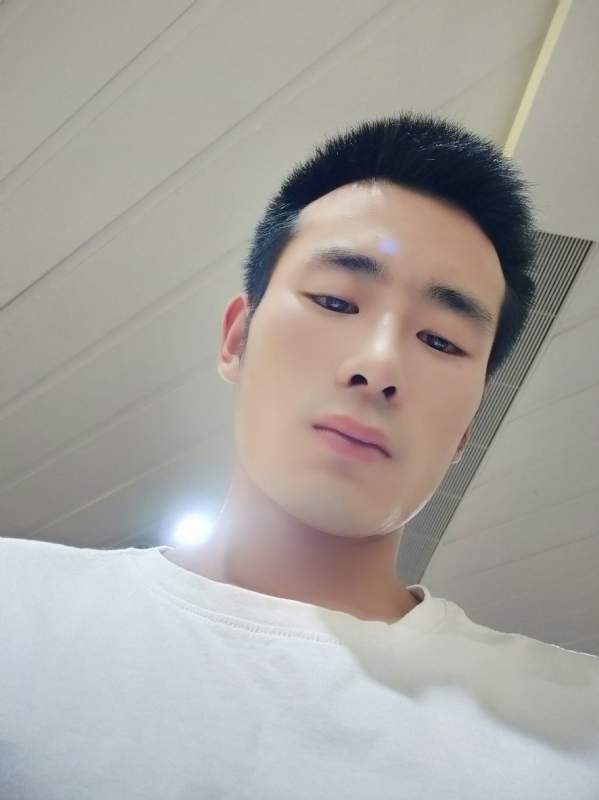 离殇的第一张照片--太原相亲服务中心