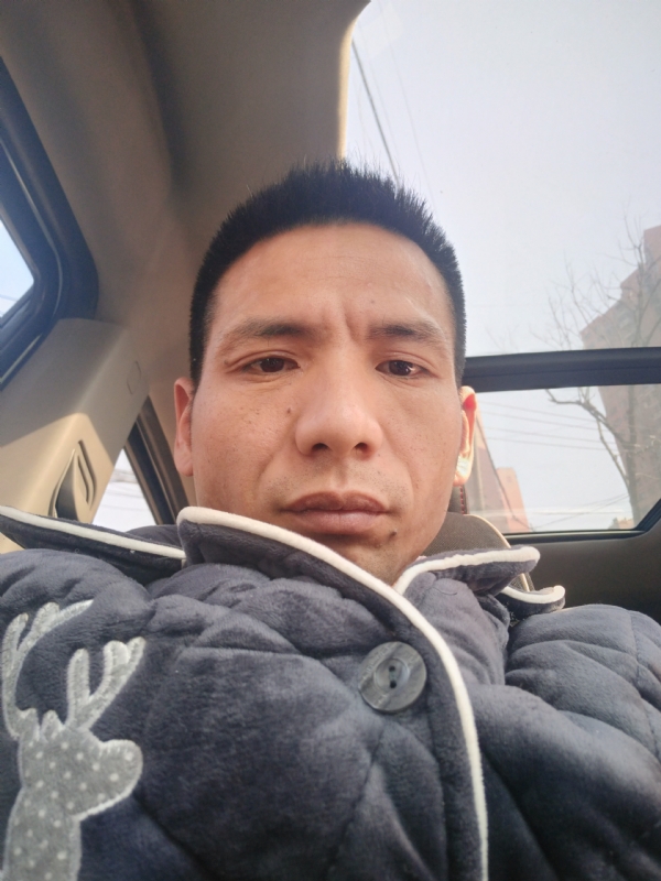 青春不长在的第一张照片--太原相亲服务中心