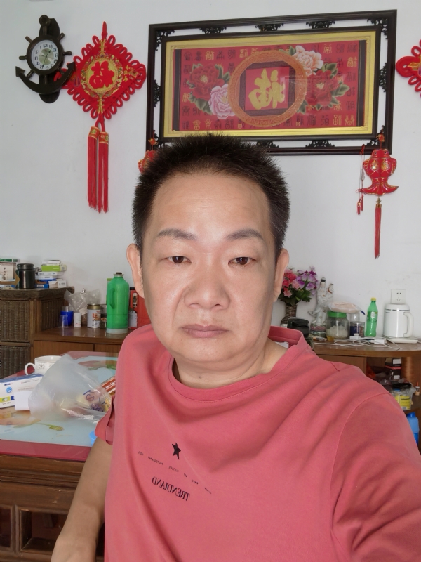 飞天的第一张照片--太原相亲服务中心