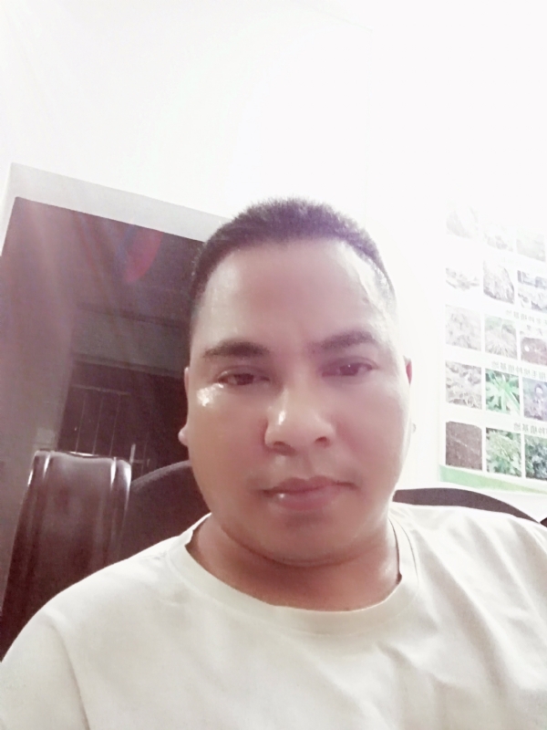 小叔也有爱的第一张照片--太原相亲服务中心