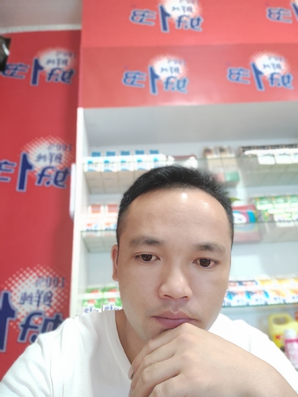 小老弟的第二张照片--太原相亲服务中心