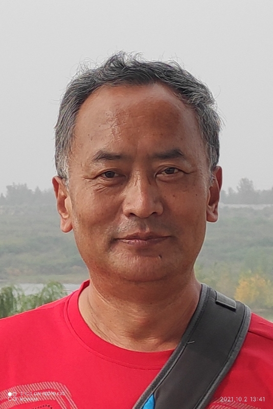 与你同行的第一张照片--太原相亲服务中心