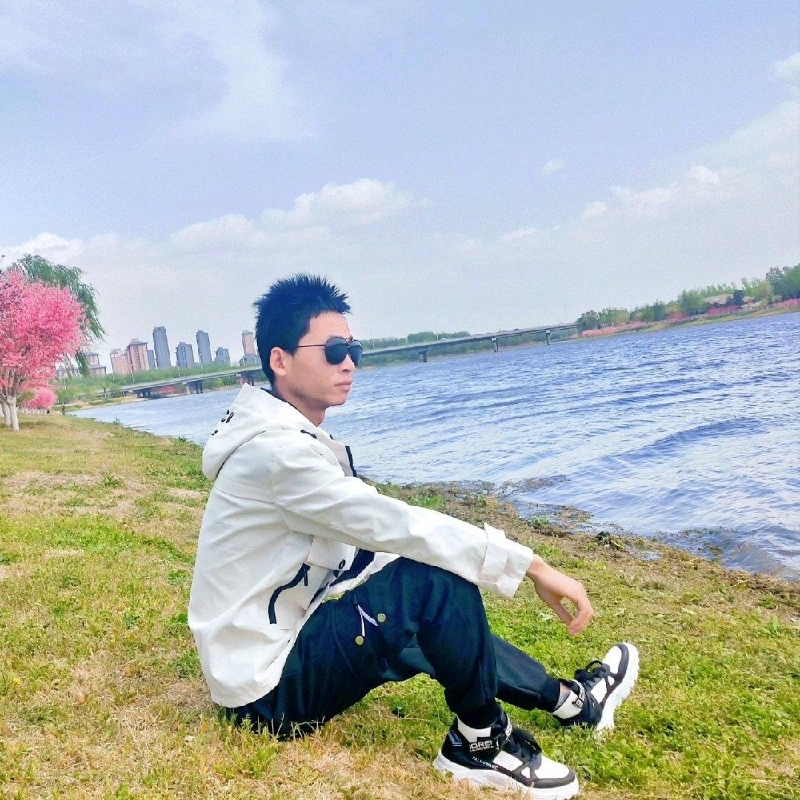 DY的第一张照片--太原相亲服务中心