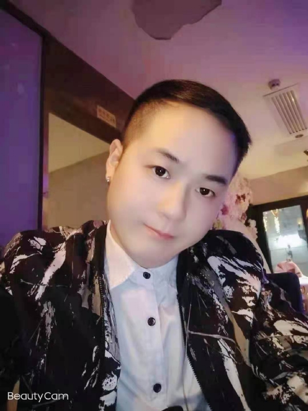 放弃一切，从头再来的第一张照片--太原相亲服务中心