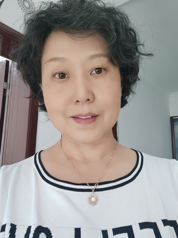 甜果的第一张照片--太原相亲服务中心
