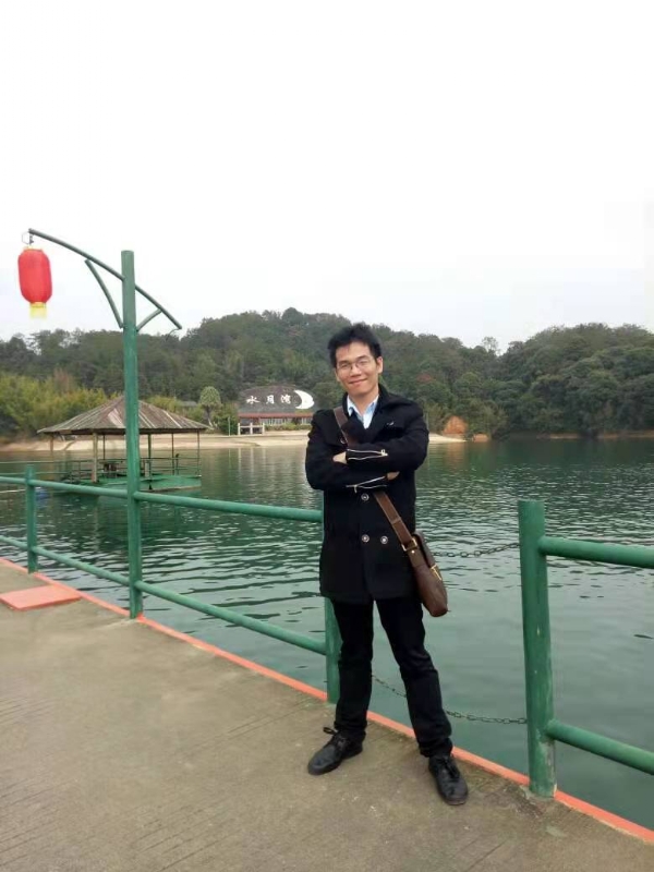 缘分不期而遇的第二张照片--太原相亲服务中心