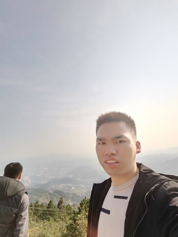 小学生的第二张照片--太原相亲服务中心