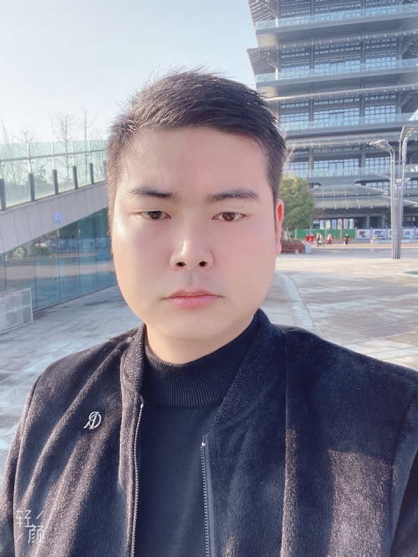 南心遥的第二张照片--太原相亲服务中心