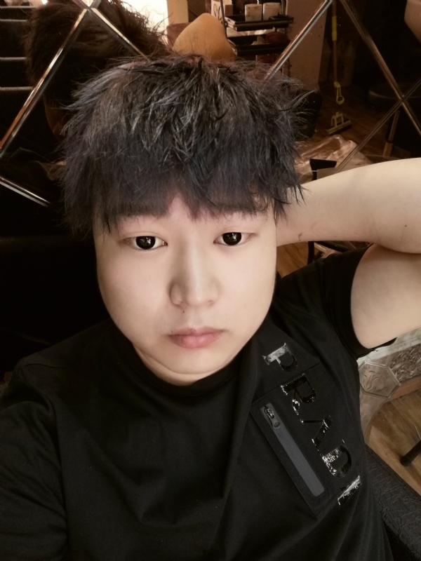 夜微凉的第二张照片--太原相亲服务中心