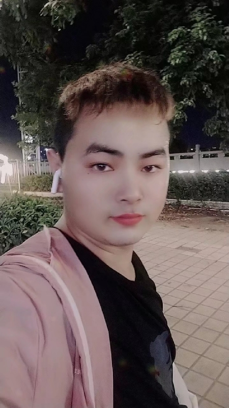 康玖伟的第二张照片--太原相亲服务中心