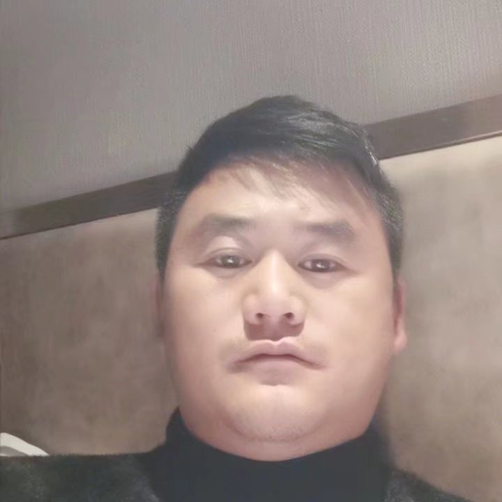 奔跑的第一张照片--太原相亲服务中心