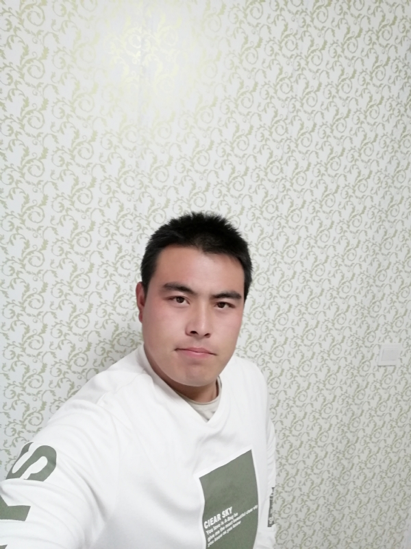 看草莓在跳舞的第一张照片--太原相亲服务中心