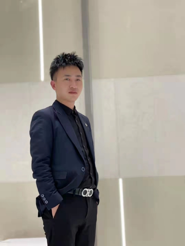 宋定鸿的第二张照片--太原相亲服务中心