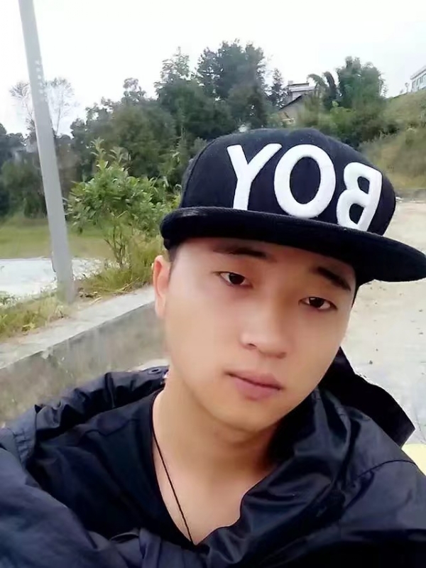 南来北往的第一张照片--太原相亲服务中心