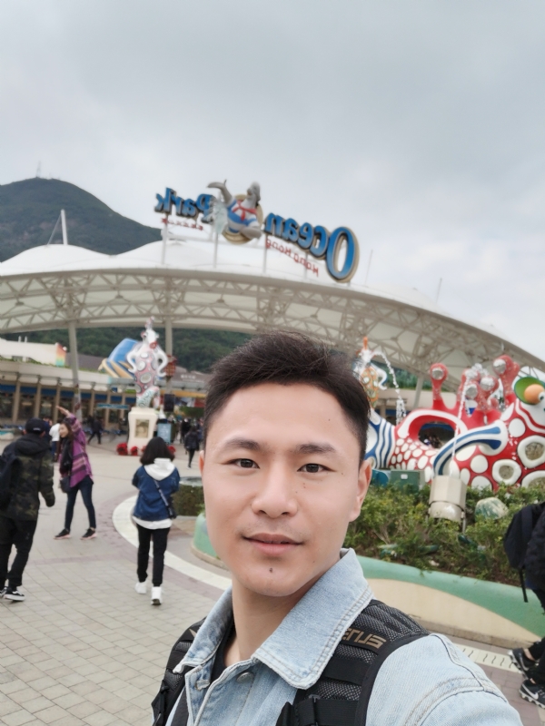 伸手摘星星的第一张照片--太原相亲服务中心