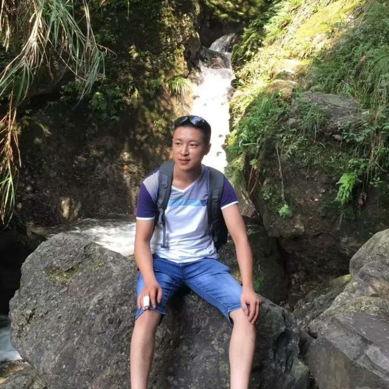 人杰地也灵的第一张照片--太原相亲服务中心