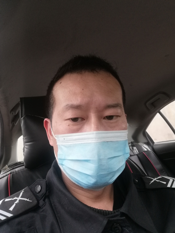 不会躲的刺猬的第一张照片--太原相亲服务中心