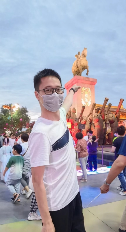 一休哥的第二张照片--太原相亲服务中心