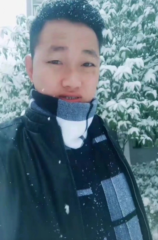 为爱拼一回的第一张照片--太原相亲服务中心