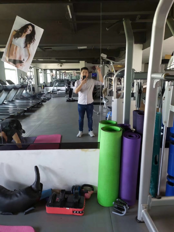 年轻有为健哥的第一张照片--太原相亲服务中心