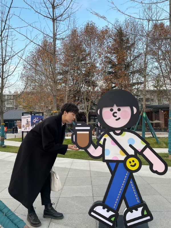 啊哈的第一张照片--太原相亲服务中心