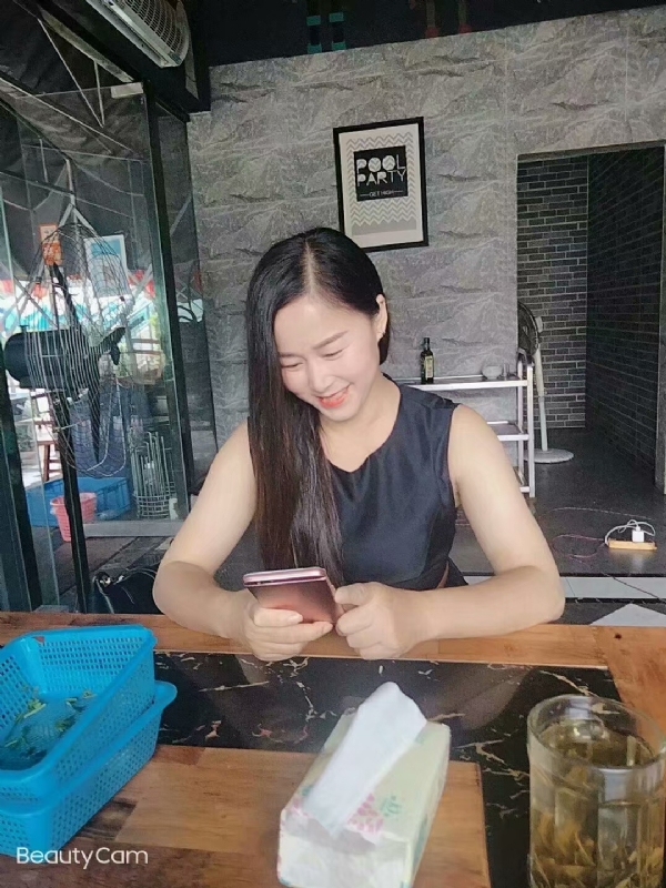 如不坚强弱给谁看的第一张照片--太原相亲服务中心