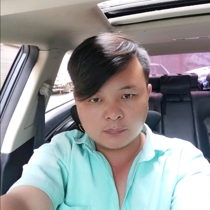 想家大黄蜂的第一张照片--太原相亲服务中心