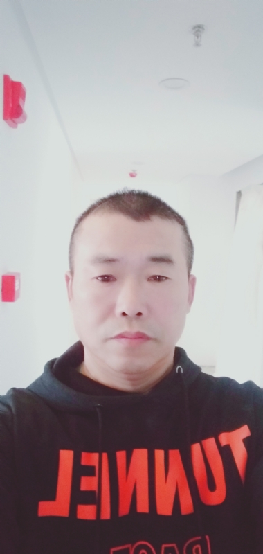 责任的第一张照片--太原相亲服务中心