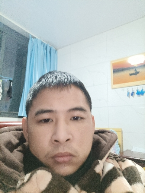 寂寞的第一张照片--太原相亲服务中心