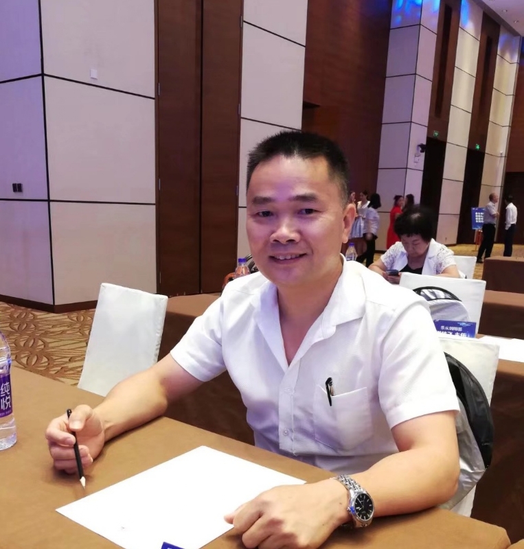 温馨港湾只差一个你的第一张照片--太原相亲服务中心