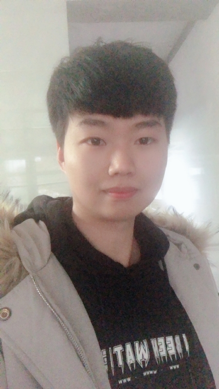 她的第一张照片--太原相亲服务中心